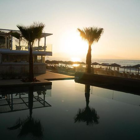 Sea Front Suites, Maisonettes & Apartments Agia Marina エクステリア 写真